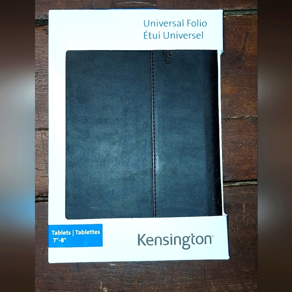 NWT Kensington Tablet Case